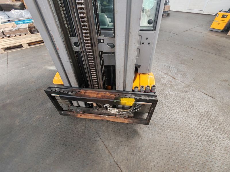Jungheinrich EFG 316k li-ion/ 4v/ 1819mh/ 2022y &mdash; вживана складська техніка | Booster Lift