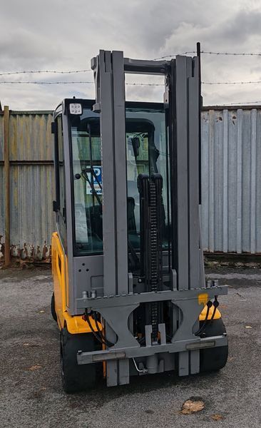 Jungheinrich EFG 320 4.8m/ 3728mh/ 4v &mdash; вживана складська техніка | Booster Lift