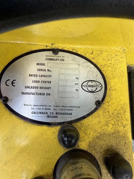 Combilift C2500DST Diesel &mdash; б/у складская техника | Booster Lift