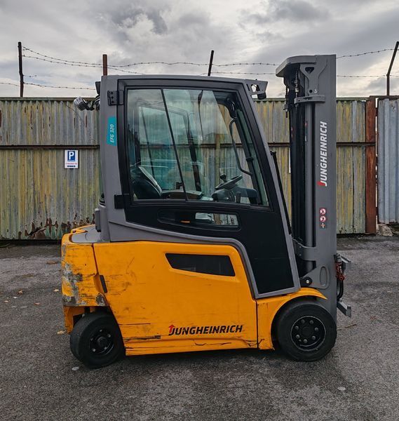 Jungheinrich EFG 320 4.8m/ 3728mh/ 4v &mdash; вживана складська техніка | Booster Lift