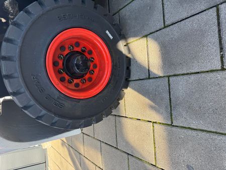 Bobcat D25NXS &mdash; б/у складская техника | Booster Lift