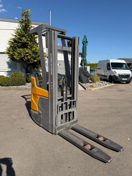 Jungheinrich ERC 214i lion 4.7m/ 2022y/ 1059h &mdash; вживана складська техніка | Booster Lift