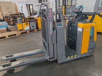 Jungheinrich ECD 320 1.6m/ 2021y/ 4999mh &mdash; вживана складська техніка | Booster Lift