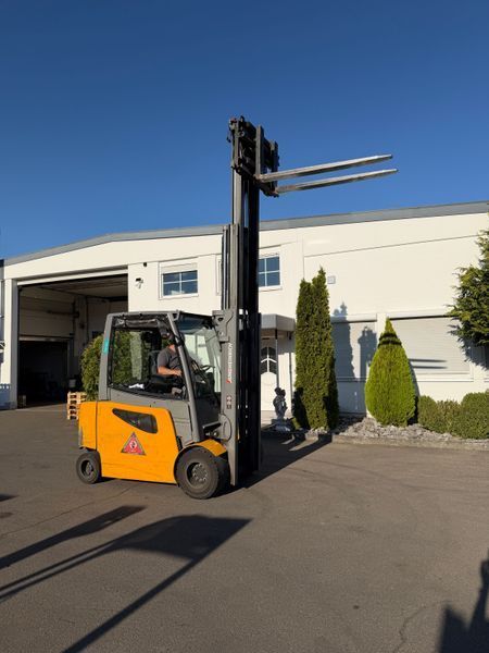 Jungheinrich EFG S30 4.7m/ 4v/ 5379h &mdash; б/у складская техника | Booster Lift