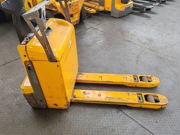 Jungheinrich EJE 116 li-ion 2021y/ 1613 mh &mdash; вживана складська техніка | Booster Lift
