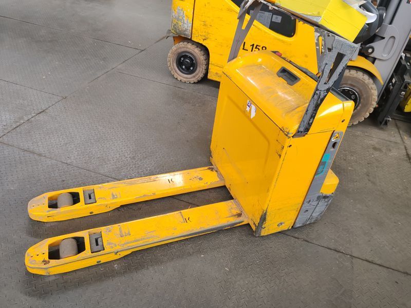 Jungheinrich EJE 116 li-ion 2021y/ 1613 mh &mdash; вживана складська техніка | Booster Lift