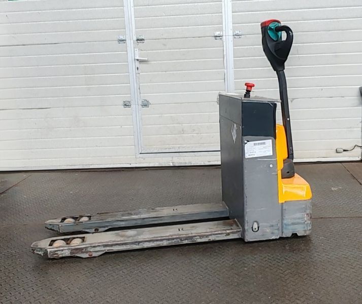 Jungheinrich EJE M13 Li-Ion (4pc in stock) &mdash; б/у складская техника | Booster Lift