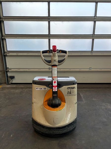 Crown WP 3020 &mdash; вживана складська техніка | Booster Lift