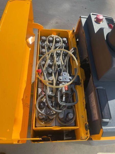 Jungheinrich ERE 120 2400mm 50% batt &mdash; вживана складська техніка | Booster Lift