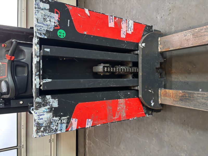 Linde V 10 &mdash; вживана складська техніка | Booster Lift