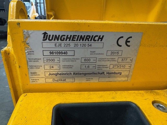 Jungheinrich EJE 225 &mdash; б/у складская техника | Booster Lift