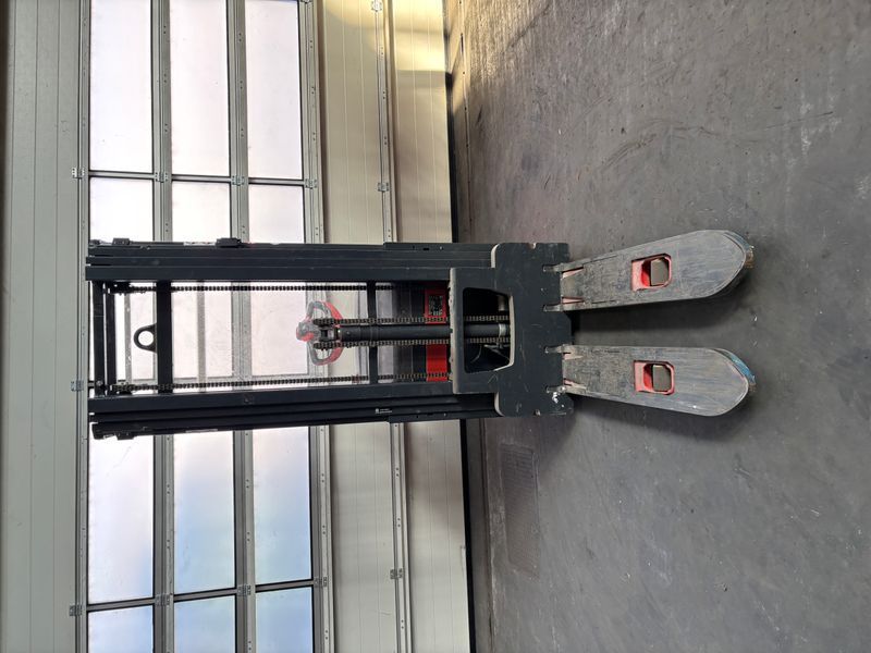 Linde L 20 1173 Triplex &mdash; б/у складская техника | Booster Lift