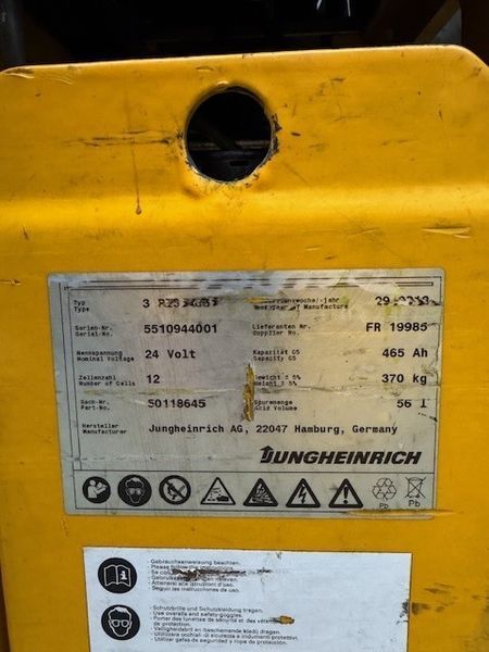 Jungheinrich ESD 220 &mdash; вживана складська техніка | Booster Lift