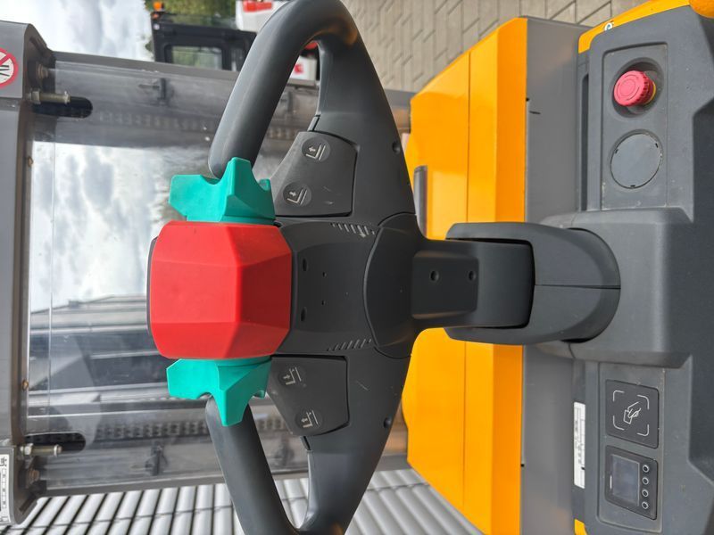 Jungheinrich ERC 216z &mdash; вживана складська техніка | Booster Lift