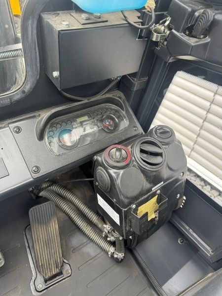Doosan G30NXP &mdash; вживана складська техніка | Booster Lift