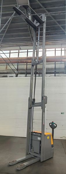 Jungheinrich EJC 214 5.35m/ Li-Ion/ 1025h &mdash; вживана складська техніка | Booster Lift