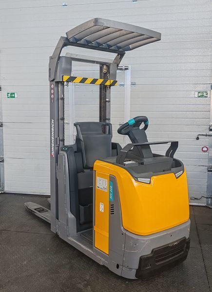 Jungheinrich ECC 210 3.2m/ 1031mh/ 2022y &mdash; вживана складська техніка | Booster Lift