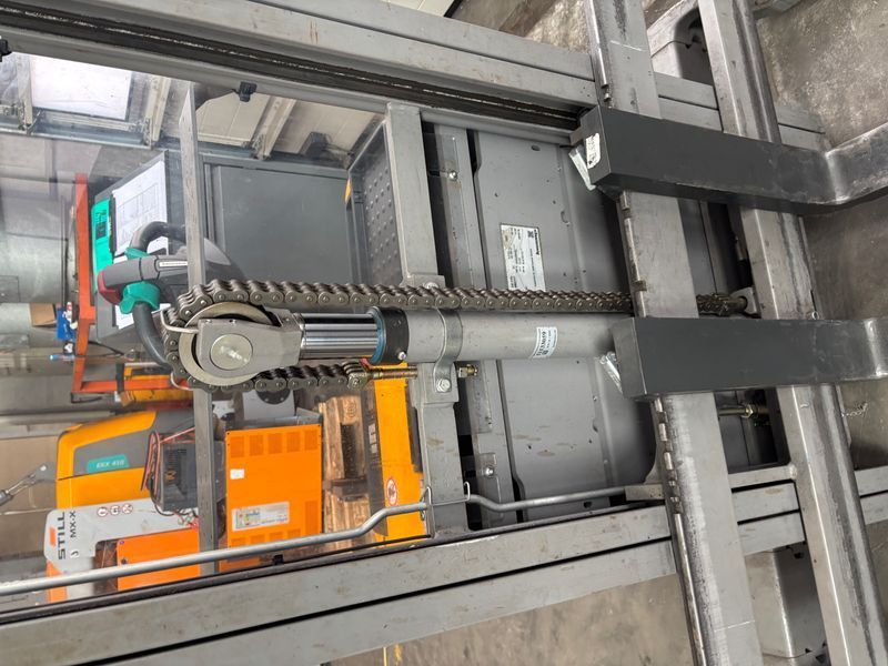 Jungheinrich EJC 212b &mdash; вживана складська техніка | Booster Lift