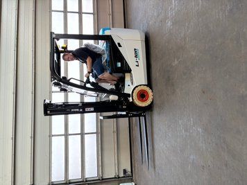 Bobcat B18NT &mdash; вживана складська техніка | Booster Lift