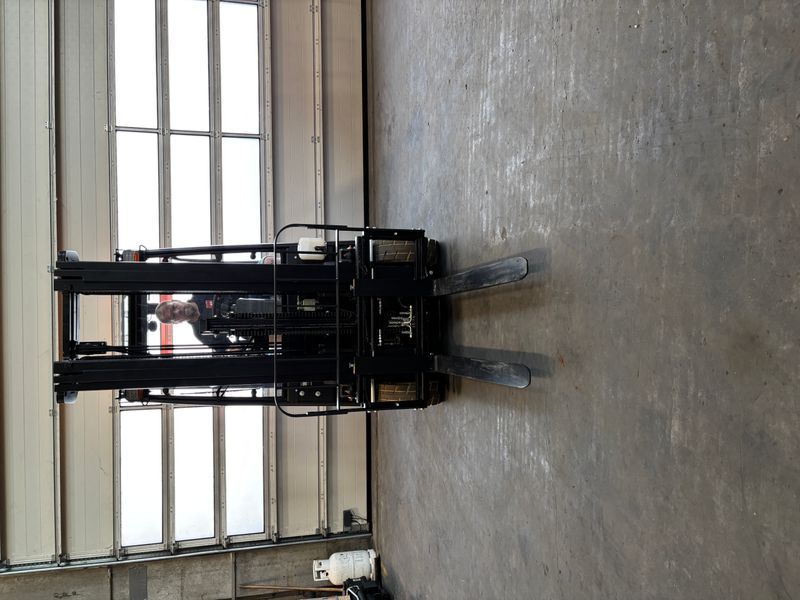 Bobcat B18NT &mdash; вживана складська техніка | Booster Lift