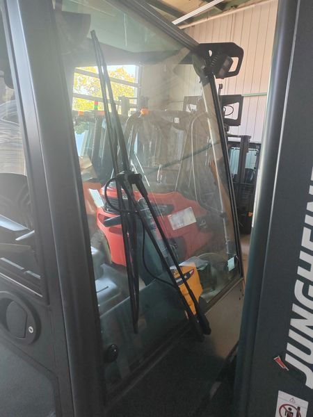 Jungheinrich DFG430s /5828mh/ 4.3m/ 2014y &mdash; вживана складська техніка | Booster Lift