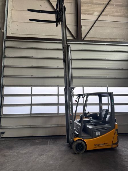 Jungheinrich EFG216k Triplex Lithium &mdash; вживана складська техніка | Booster Lift