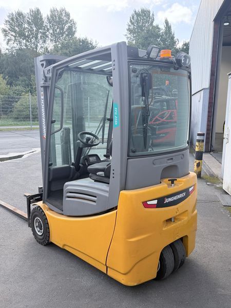 Jungheinrich EFG 216K &mdash; вживана складська техніка | Booster Lift