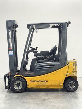 Jungheinrich EFG 320 &mdash; б/у складская техника | Booster Lift