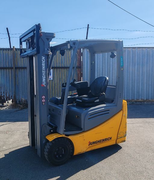 Jungheinrich EFG 216k 880mh/ 4.6m/ 2021y &mdash; вживана складська техніка | Booster Lift