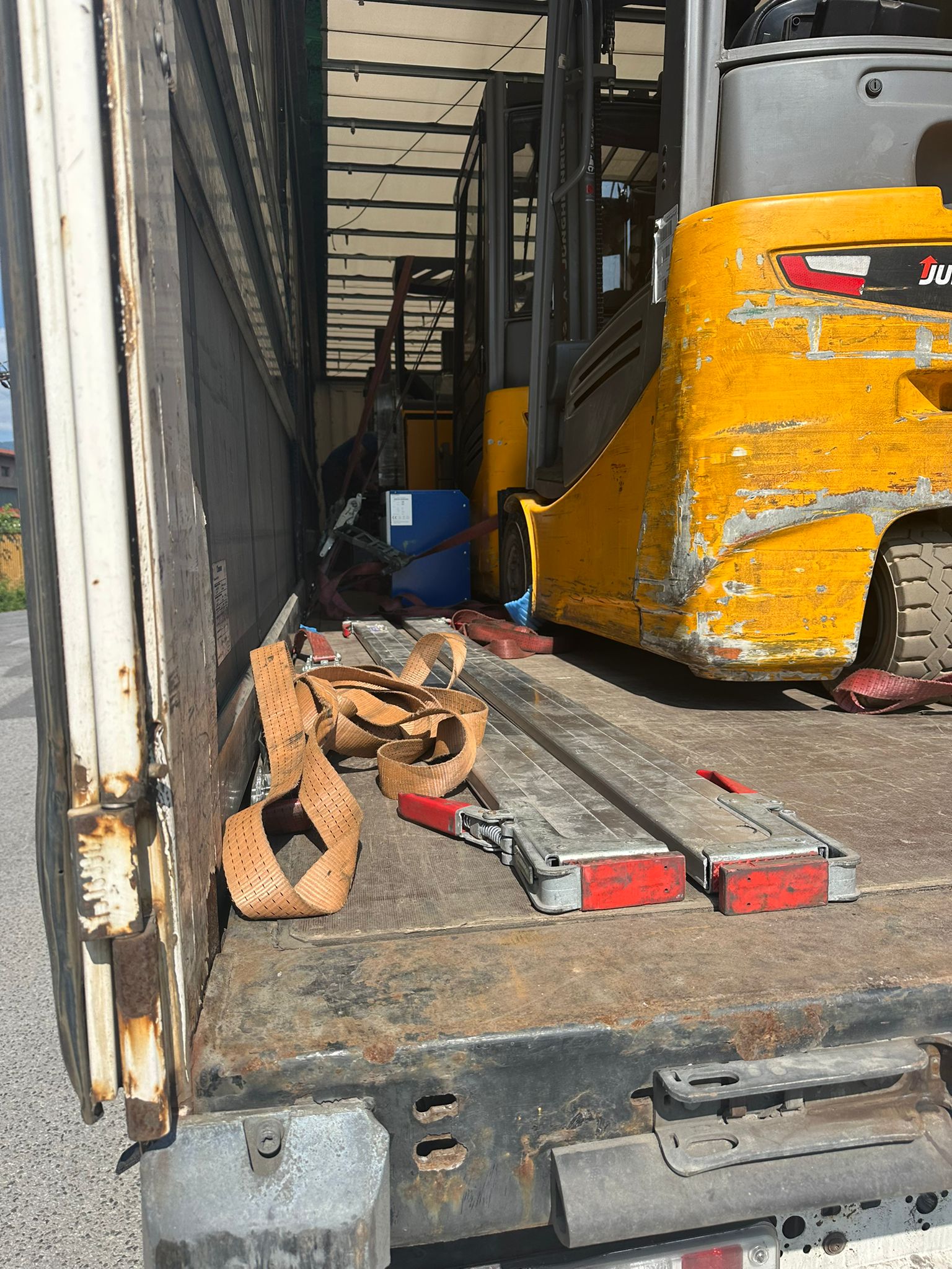 boosterliftphoto3