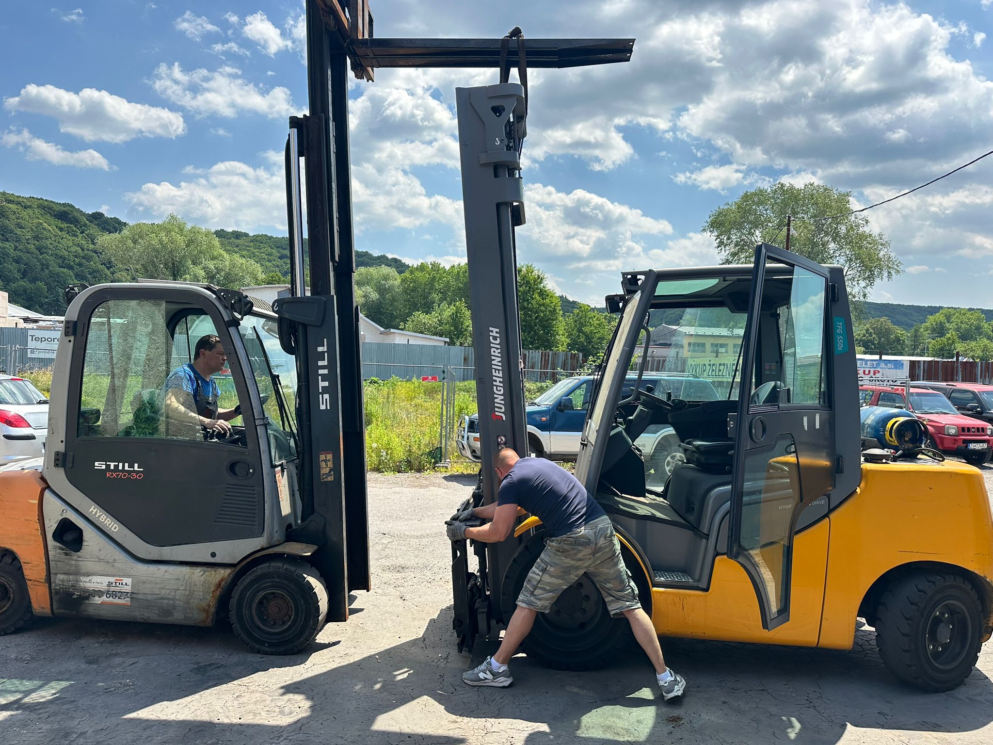 booster lift forklift2